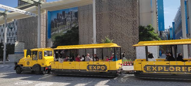 Expo 2020 je svetová výstava, ktorá bola o rok preložená a koná sa v roku 2021 v Dubaji. Od 1. októbra do konca marca roku 2022 ponúka prehliadku unikátnych pavilónov. Mojich odporúčaných top 5 sú pavilóny Peru, Ruska, USA, Japonska a pavilón Mobility nachádzajúci sa oproti pavilónu Austrálie. Slovenský pavilón mal tiež svoje čaro.